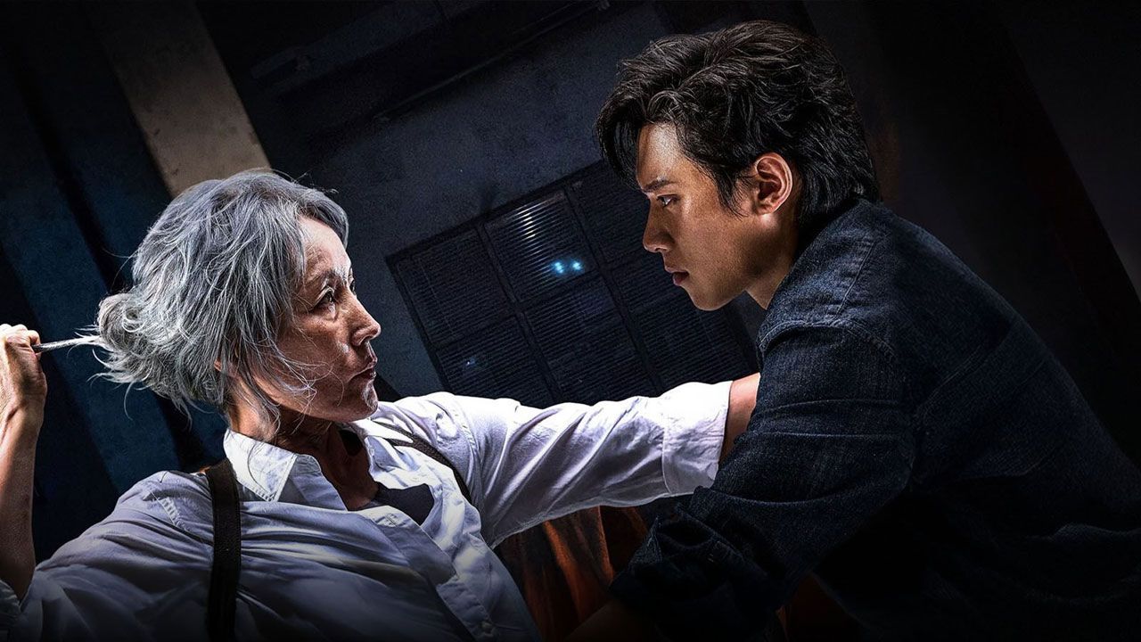فیلم پیرزنی با چاقو The Old Woman with the Knife 2025 با زیرنویس فارسی